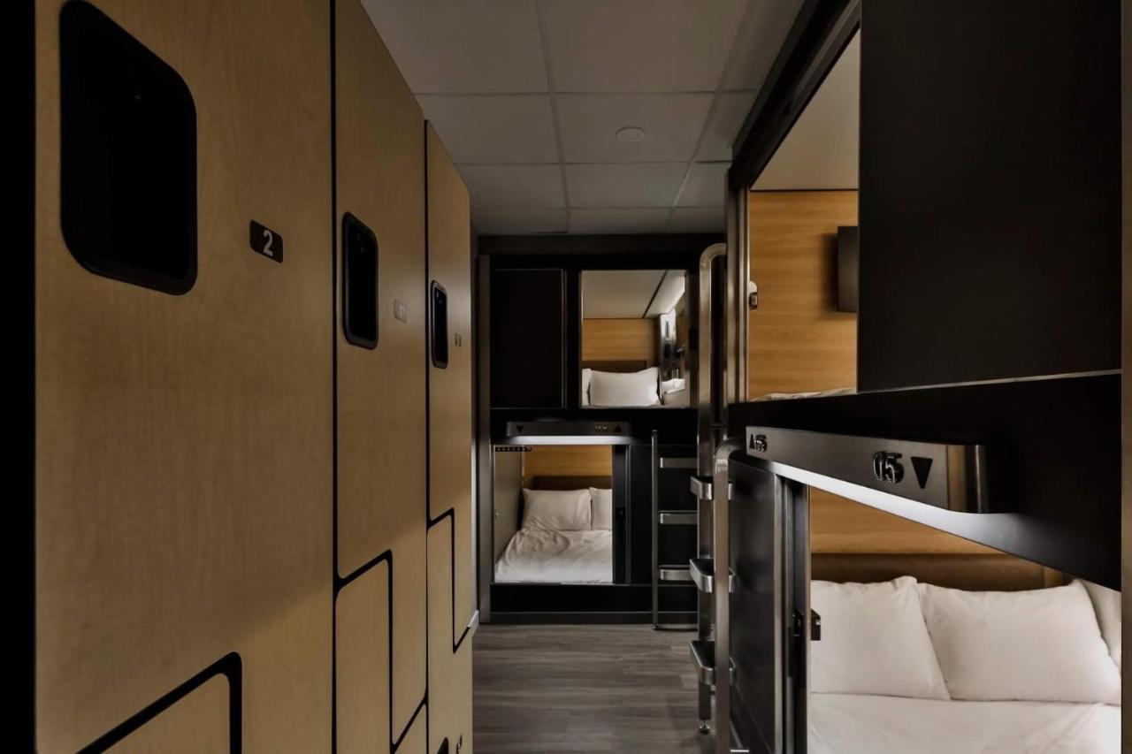 Pod Hotel Montréal Kültér fotó