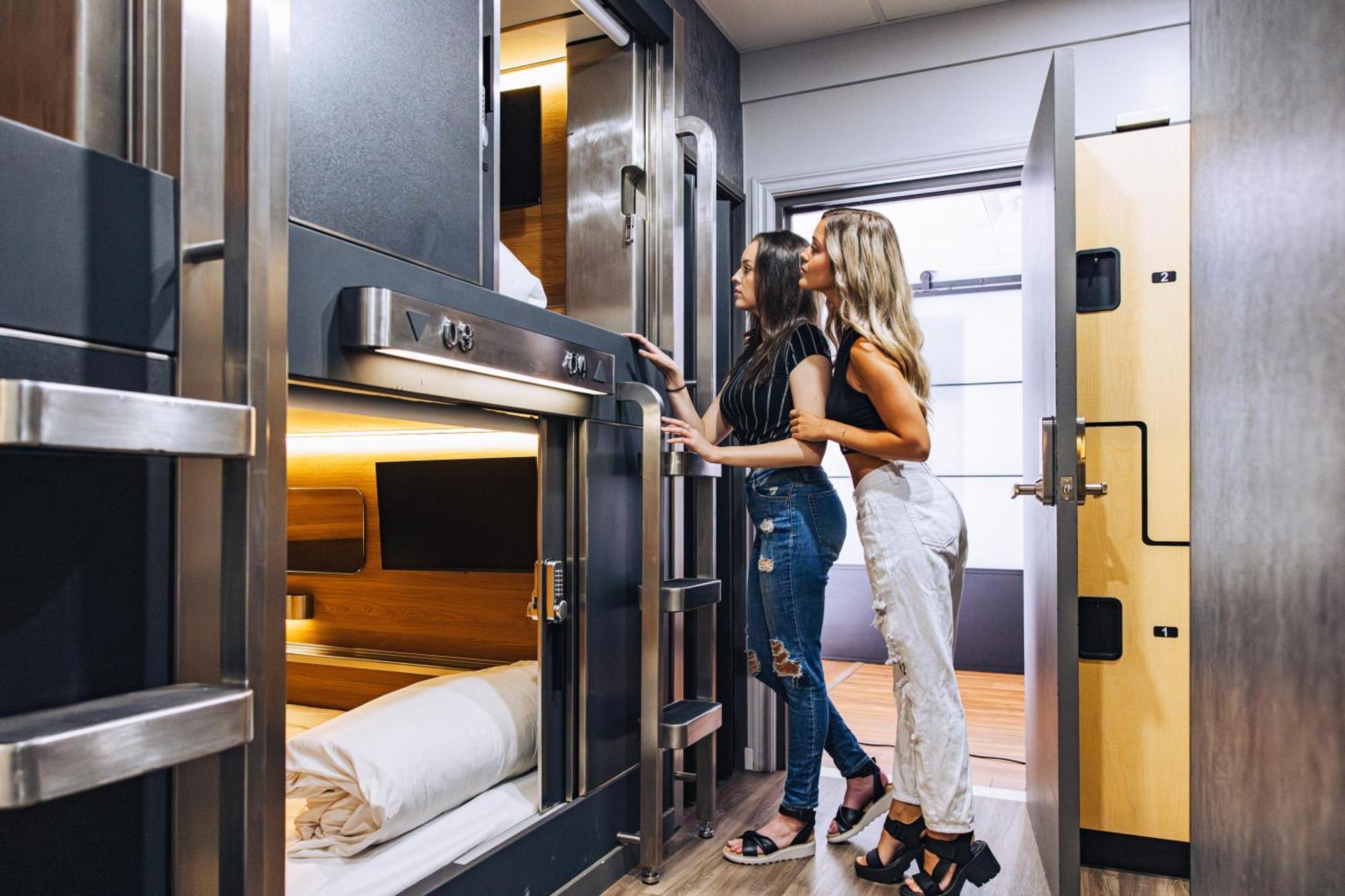 Pod Hotel Montréal Kültér fotó